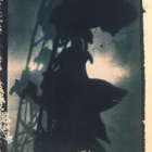 Photogramme au cyanotype et gravure